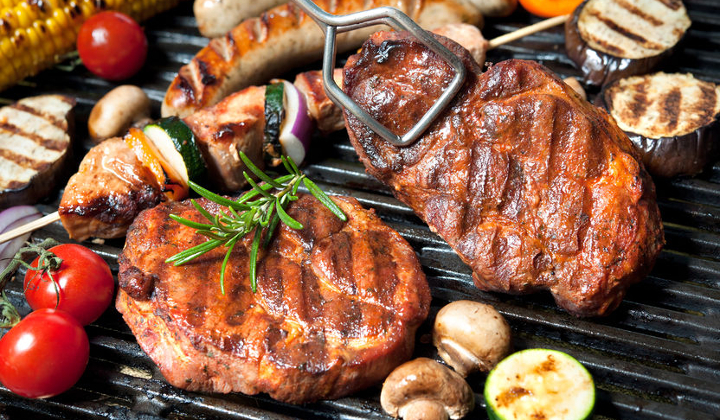 Grilled, Barbecued and Smoked Meats May Lead to Worse Breast Cancer Outcomes